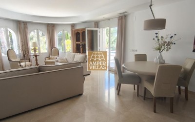 Charming and comfortable villa in Santa Clara.